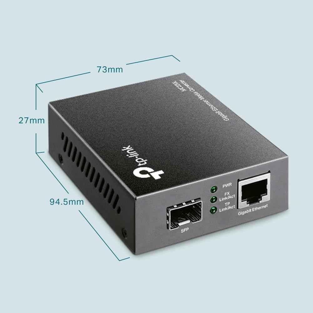 TP-Link MC220L Gigabit Ethernet Media Converter - view 1