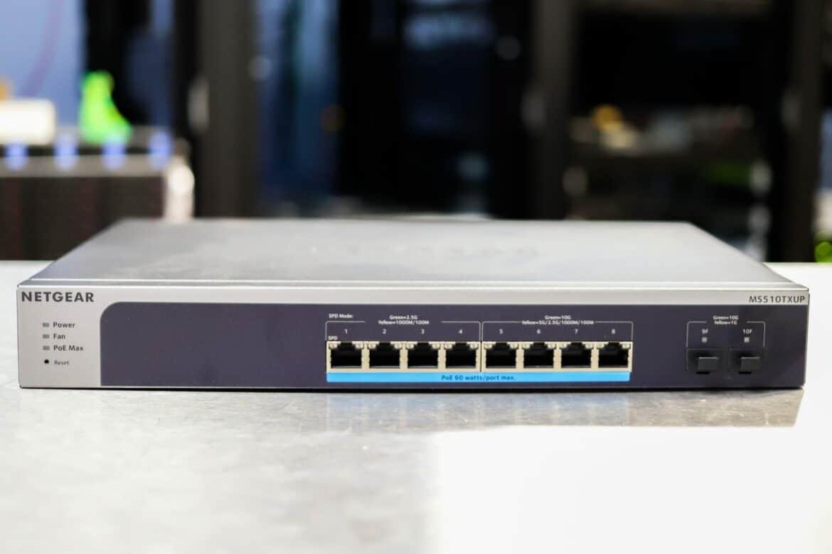 NETGEAR MS510TXUP – 10-Port Ultra60 PoE++ 10G Multi-Gigabit Smart Switch (295W) - view 1